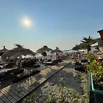 Beach House Rana E Hedhun